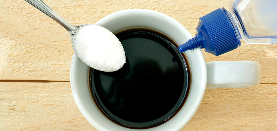 Qual a diferença entre açúcar e adoçante?