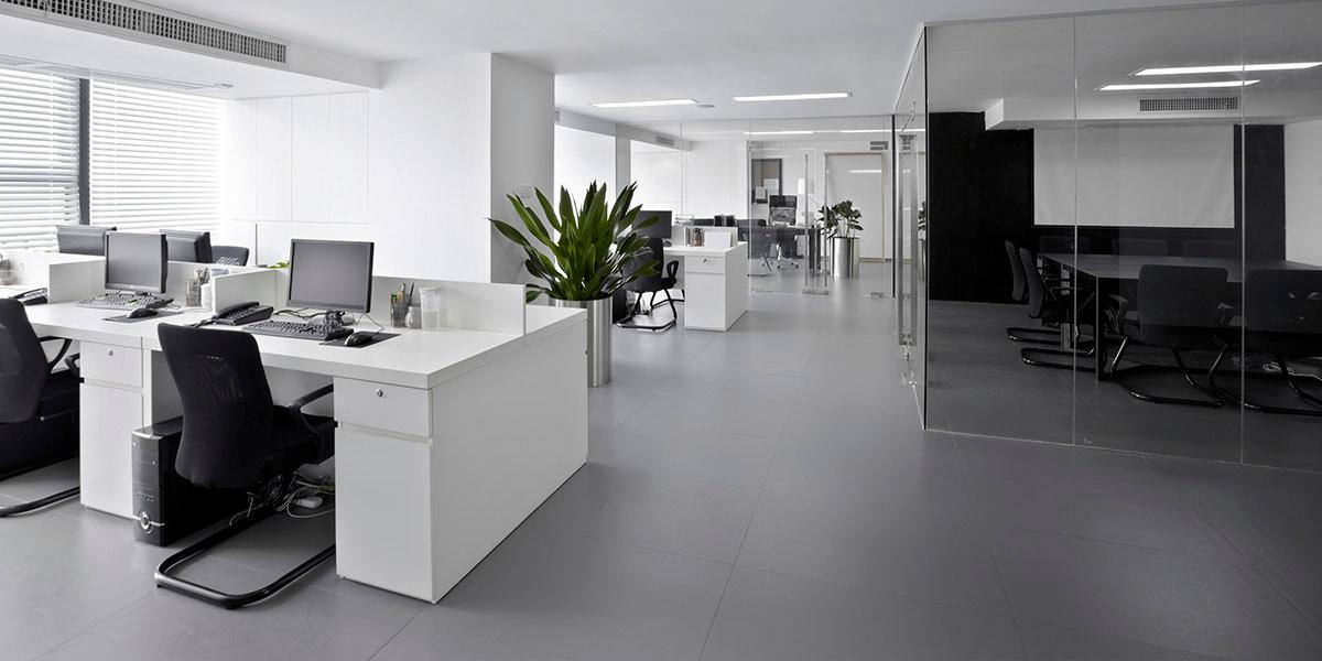 Como escolher o melhor espaço para construir o seu negócio: home office, coworking, escritório virtual ou próprio