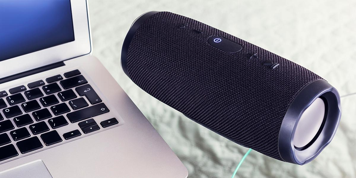 Como escolher uma caixa de som Bluetooth para o seu home office?